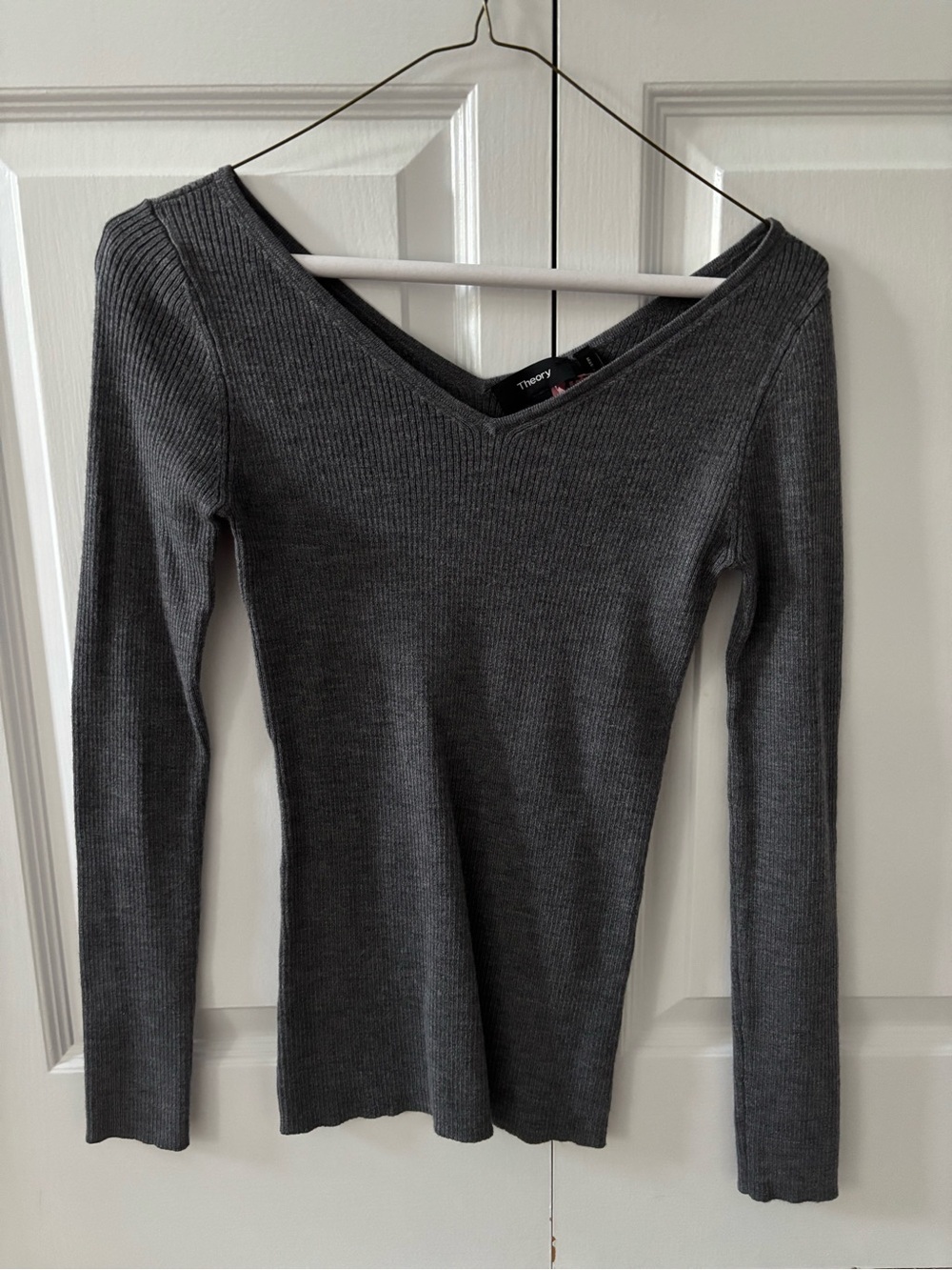 Theory Charcoal Gray Ribbed V-Neck Long Sleeve Top